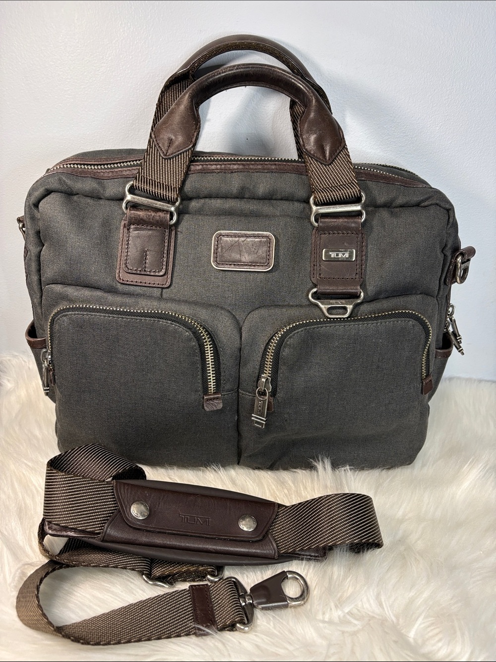 TUMI Alpha Bravo Everett Essential Tote Briefcase Business Carry On